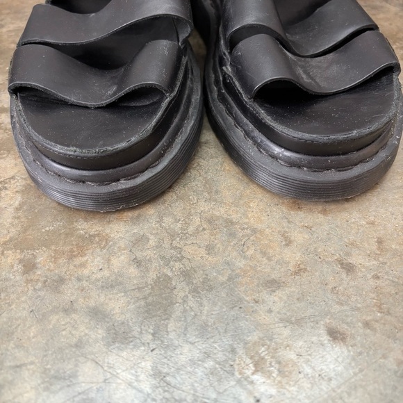 Dr. Martens Clarissa Sandals Size 8 - Picture 2 of 12